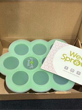 Green Silicone Snack & Serving Tray set of 2 baby food tray